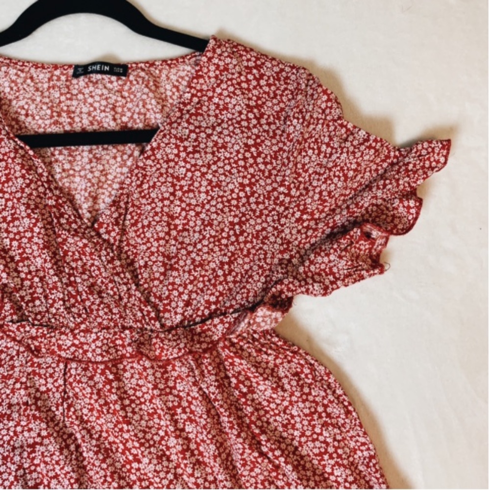 Ditsy Floral Dress - Picture 4 of 4